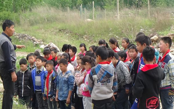 [唐庄]四小举行“防溺水安全演练”教育活动_学校时讯_dfedu