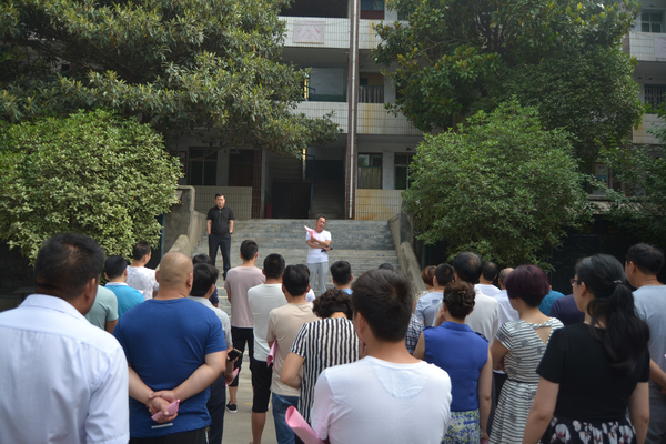 [石道]做好教育精准扶贫 落实党的惠民政策