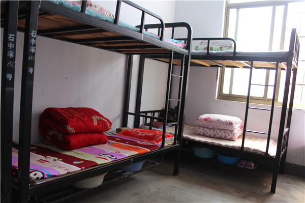 [石道]石道初中举行宿舍内务大比拼