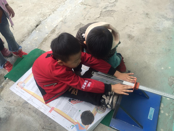 首页 学校时讯 > 正文 为进一步推动《小学生体质健康标准》的实施