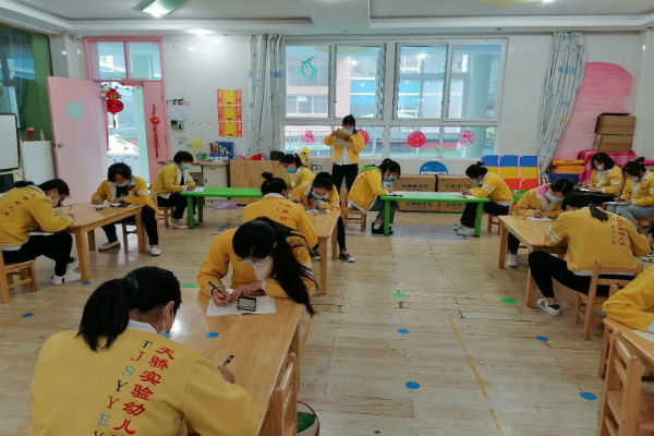 关于小学生疫情情景短剧,小学生关于疫情的情景剧