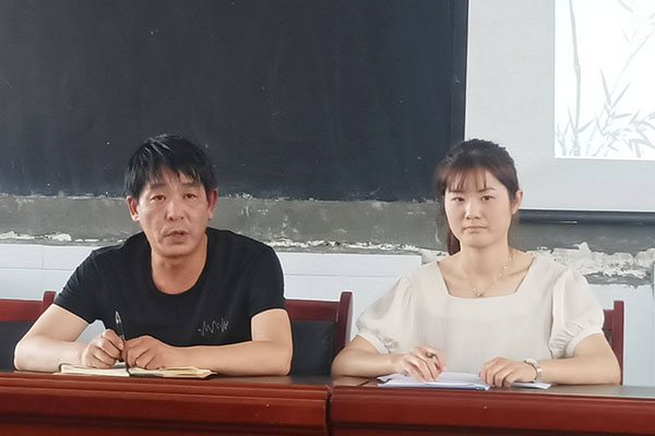 校长李振岳总结