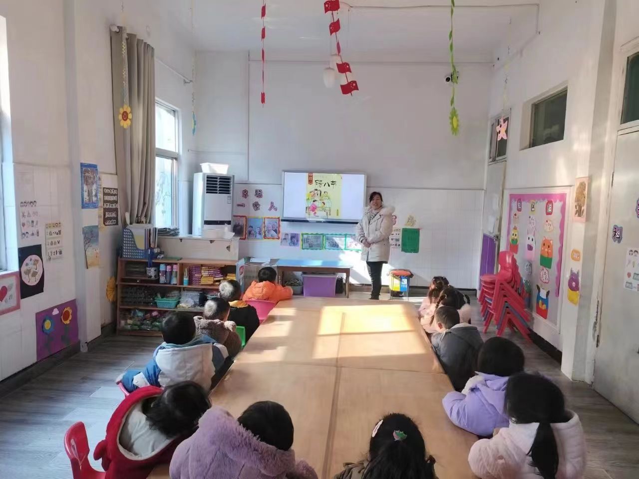观看腊八节由来.jpg
