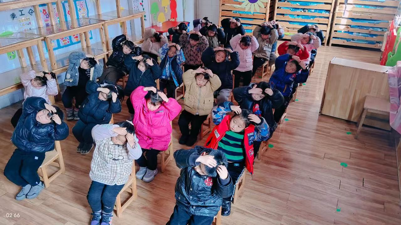 学习腊八节童谣.jpg