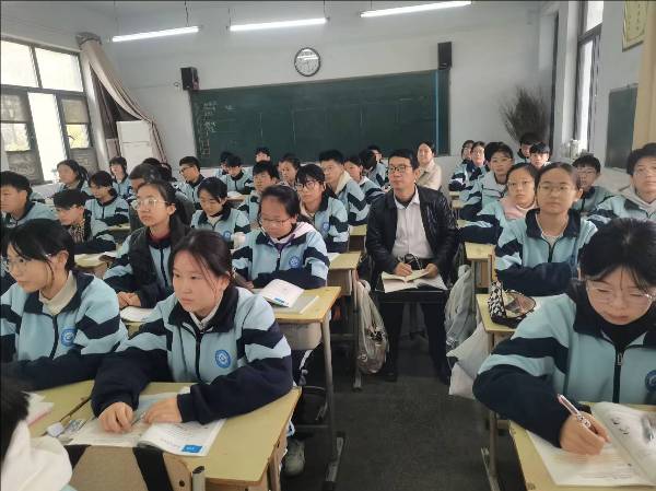 微信图片_20251027110422_95_4.jpg